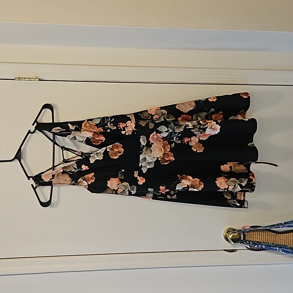 Mini floral summer dress